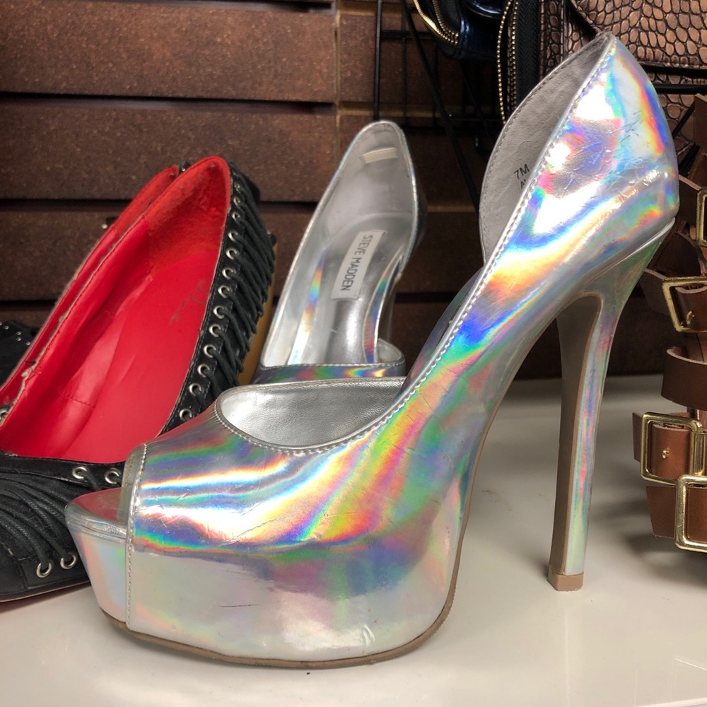 Metallic Steven Madden Pumps